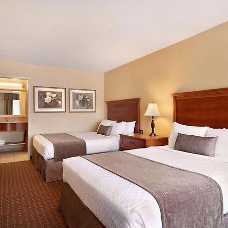 Days Inn By Wyndham カルペパー エクステリア 写真