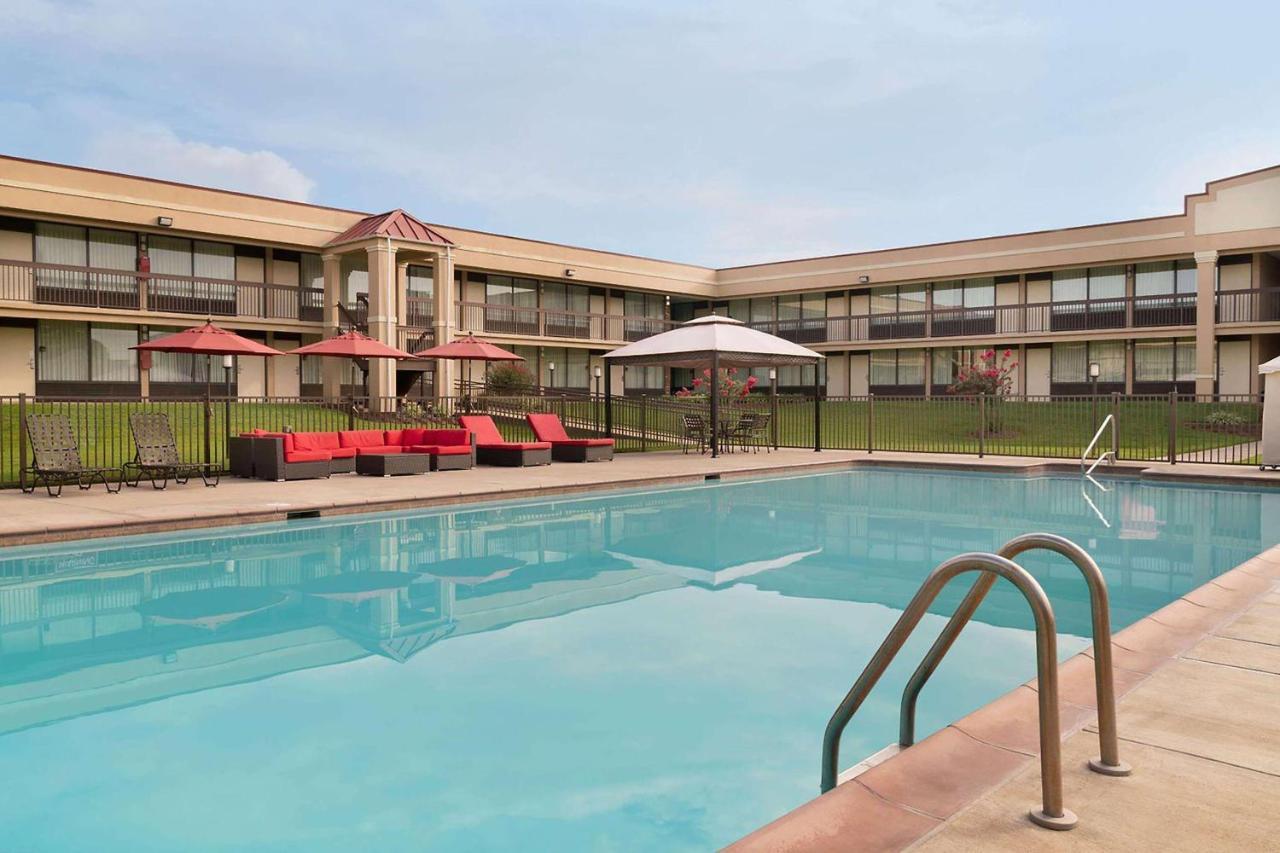 Days Inn By Wyndham カルペパー エクステリア 写真